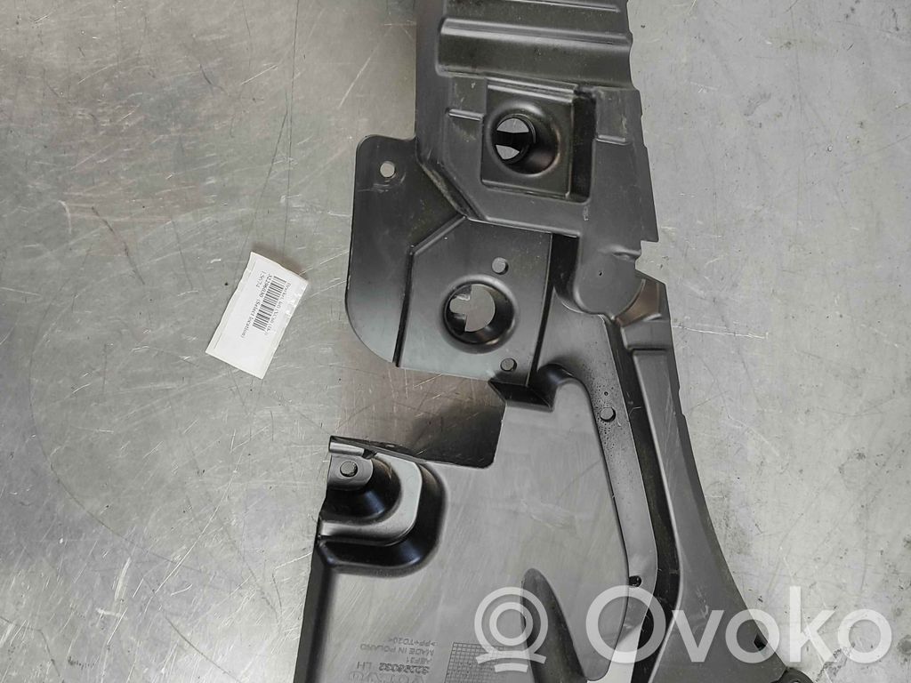 Volvo XC60 Suport montare bară spate 