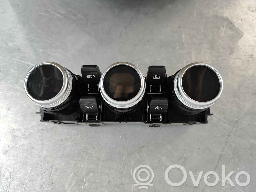 Renault Zoe Climate control unit 
