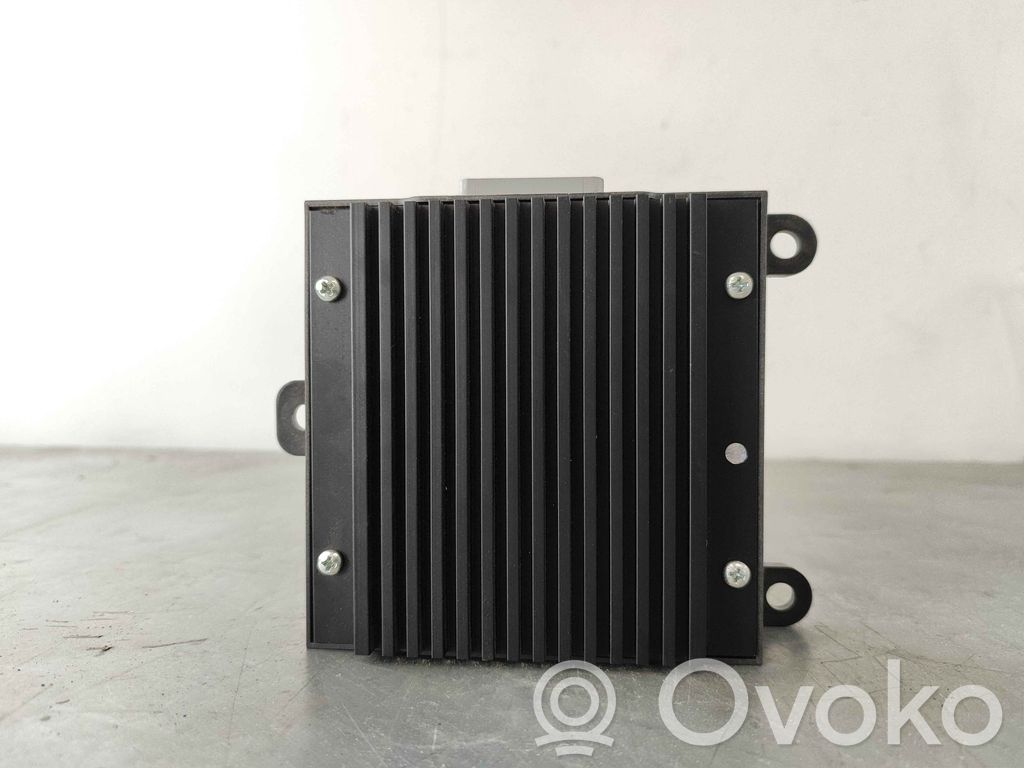 Jaguar XF X250 Voltage converter/converter module 
