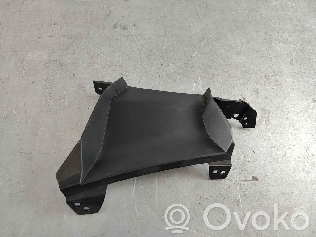 Audi A4 S4 B9 8W Wlot / Kanał powietrza intercoolera 