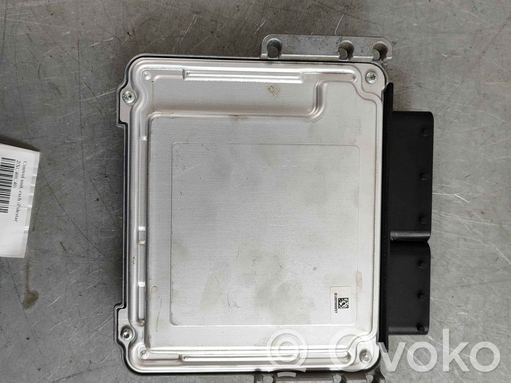 Volvo C40 Engine control unit/module ECU 