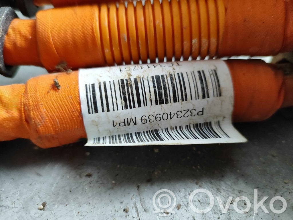 Inversor/convertidor de voltaje   36003604,36010567