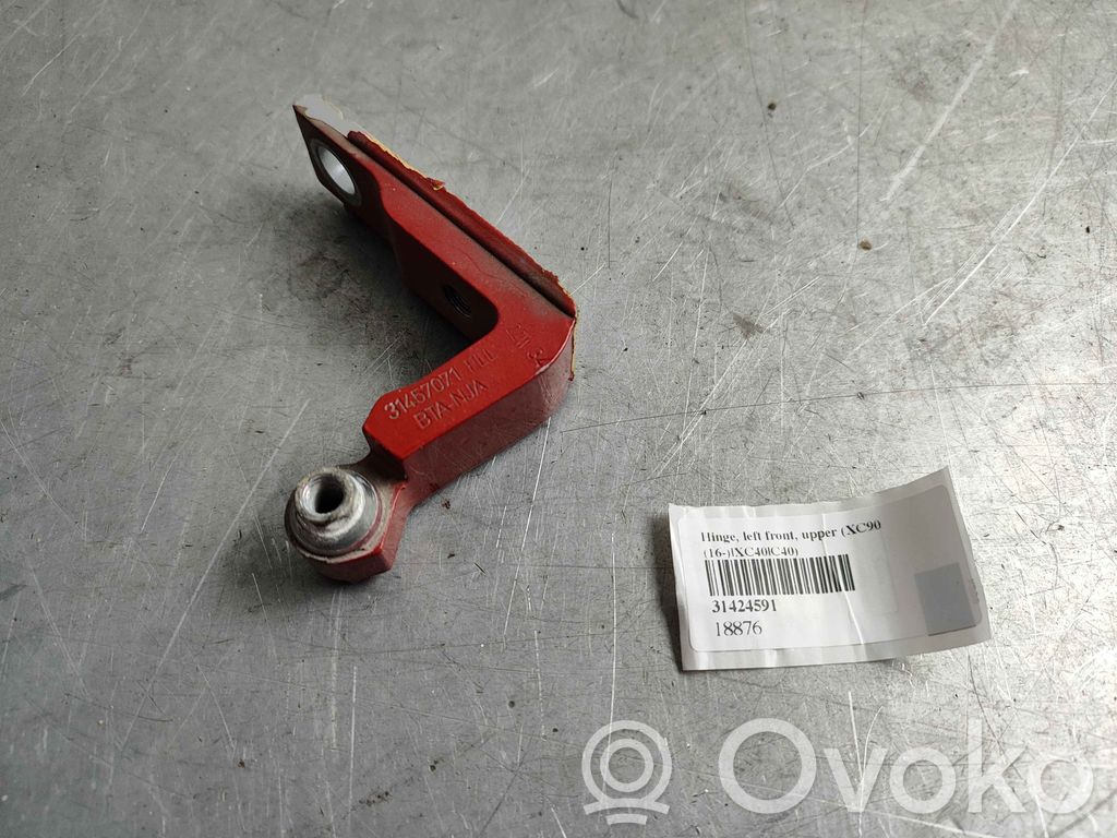 Volvo C40 Front door upper hinge 