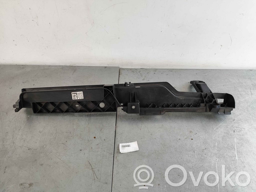 Volvo C40 Odbój klapy tylnej bagażnika 