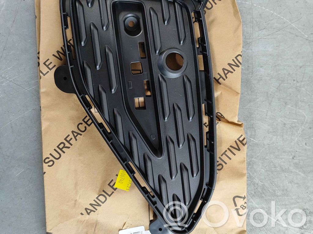 Audi Q2 - Rejilla inferior del parachoques delantero 