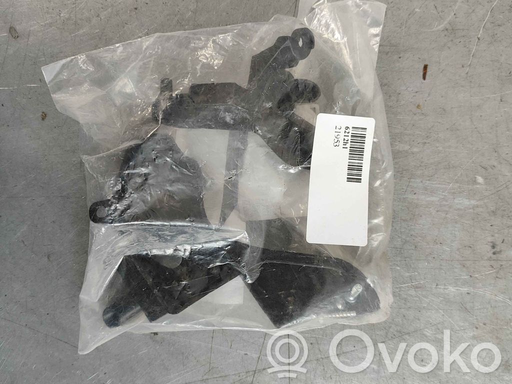 Citroen C4 I Halterung Scheinwerfer 