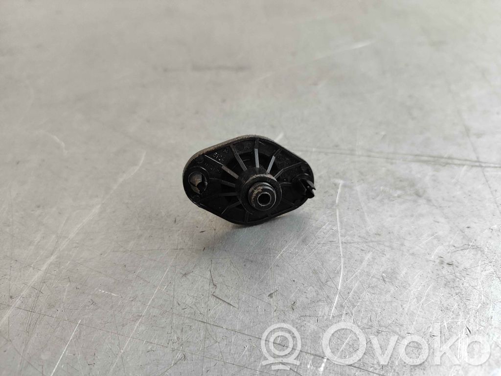 BMW X6 F16 Tailgate/trunk/boot lid buffer 