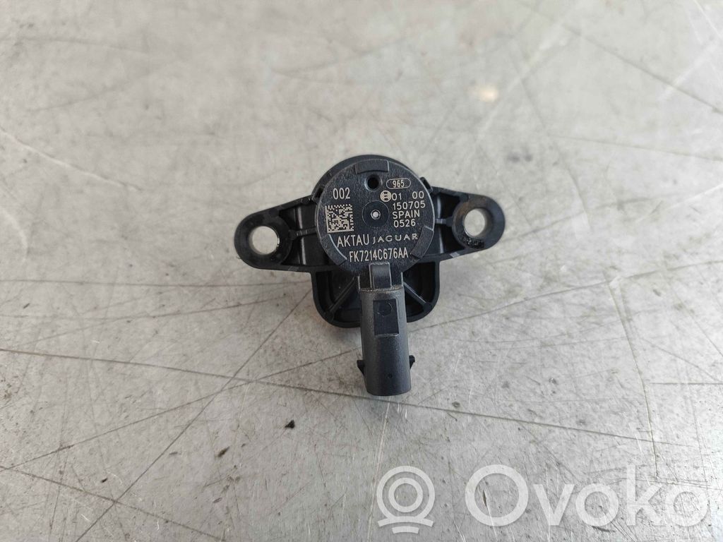 Jaguar XE Airbag deployment crash/impact sensor 