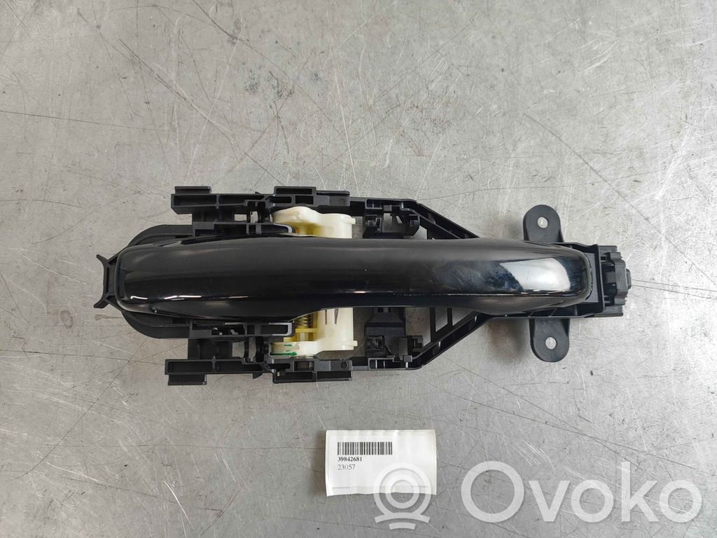 Volvo S90, V90 Manecilla externa puerta trasera 