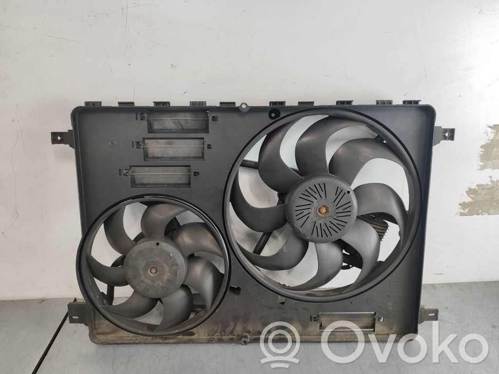 Volvo V70 Elektrinis radiatorių ventiliatorius 