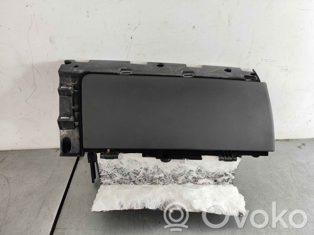 Tesla Model S Daiktadėžė 