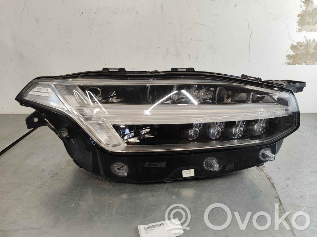 Scheinwerfer   31446689