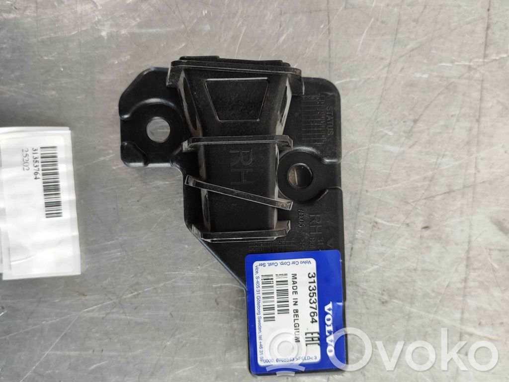 Volvo XC90 Suport montare bară față 