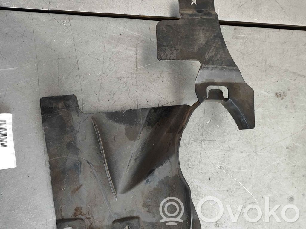 Volvo XC90 Front mudguard 