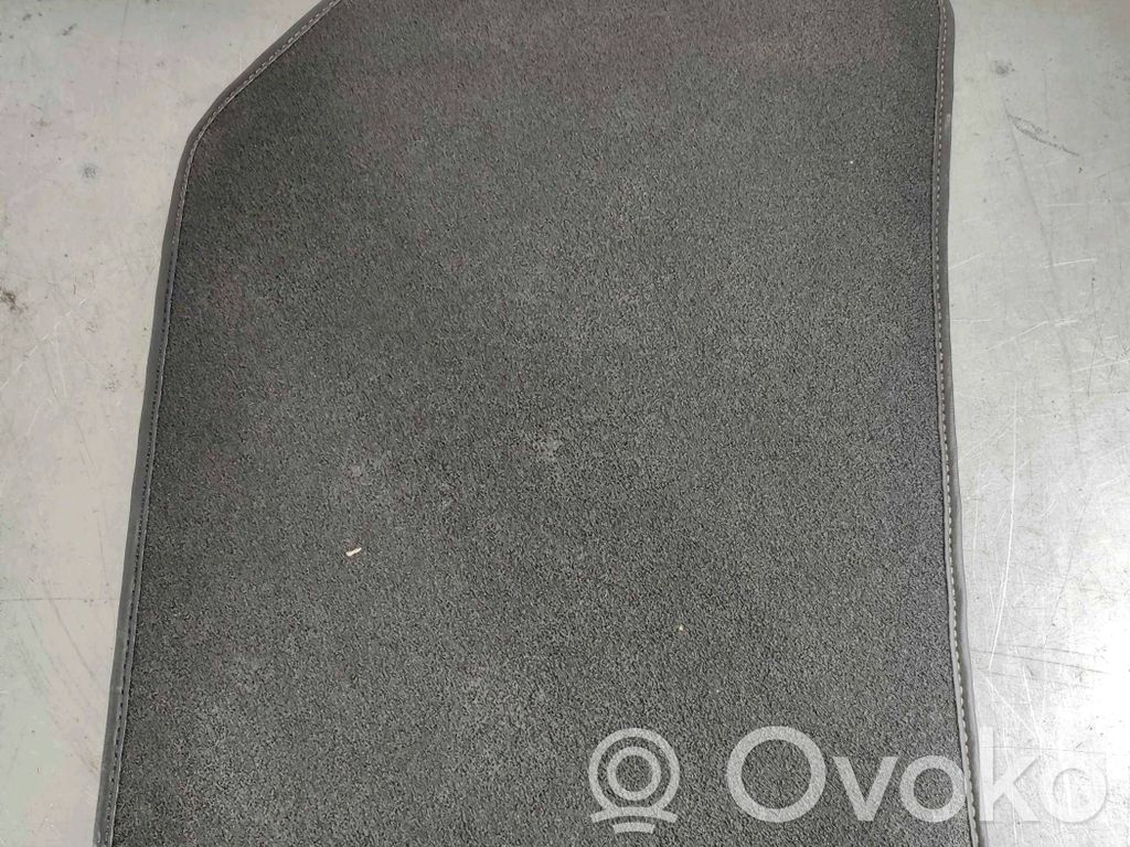 Volvo XC60 Covoraș podea față 