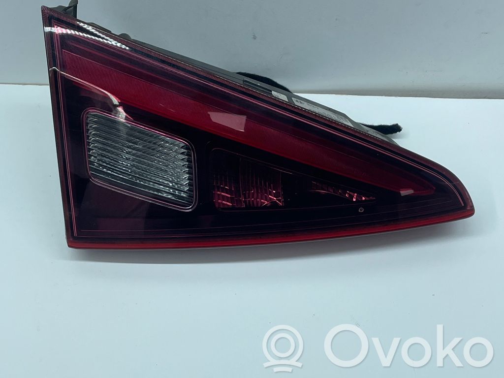 Alfa Romeo Giulia Lampy tylnej klapy bagażnika 