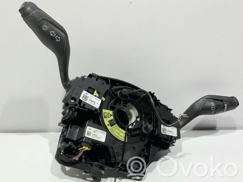 Ford Focus Interruptor/palanca de limpiador de luz de giro 