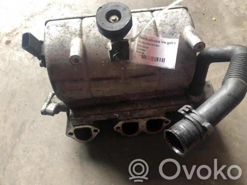 Volkswagen Golf V Kolektor ssący 