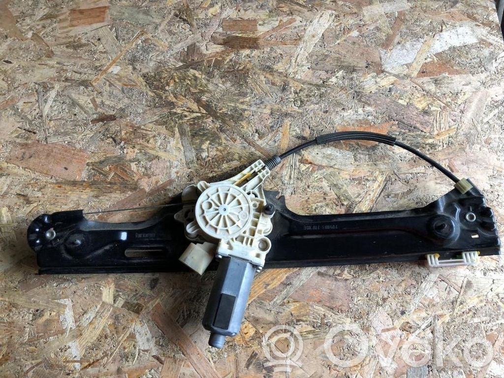 BMW X5 E70 Mecanismo para subir la puerta trasera sin motor 