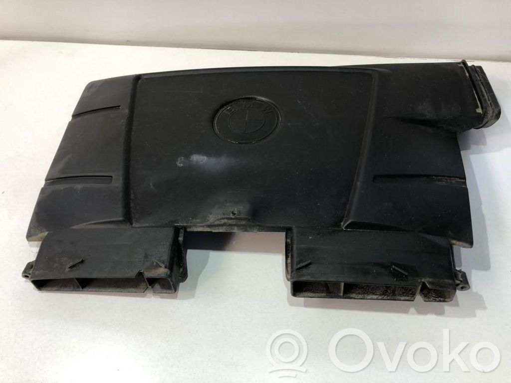 BMW 3 E90 E91 Ilmansuodattimen kotelo 