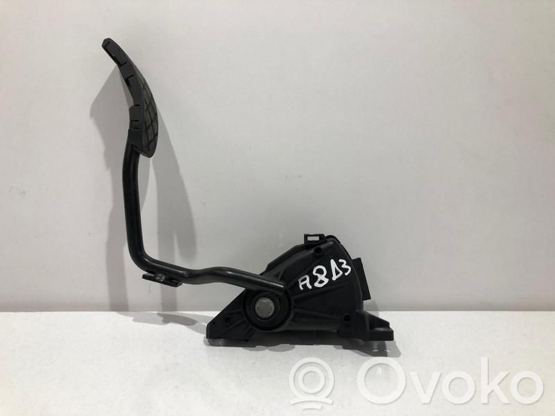 Audi A8 S8 D3 4E Gaspedal 