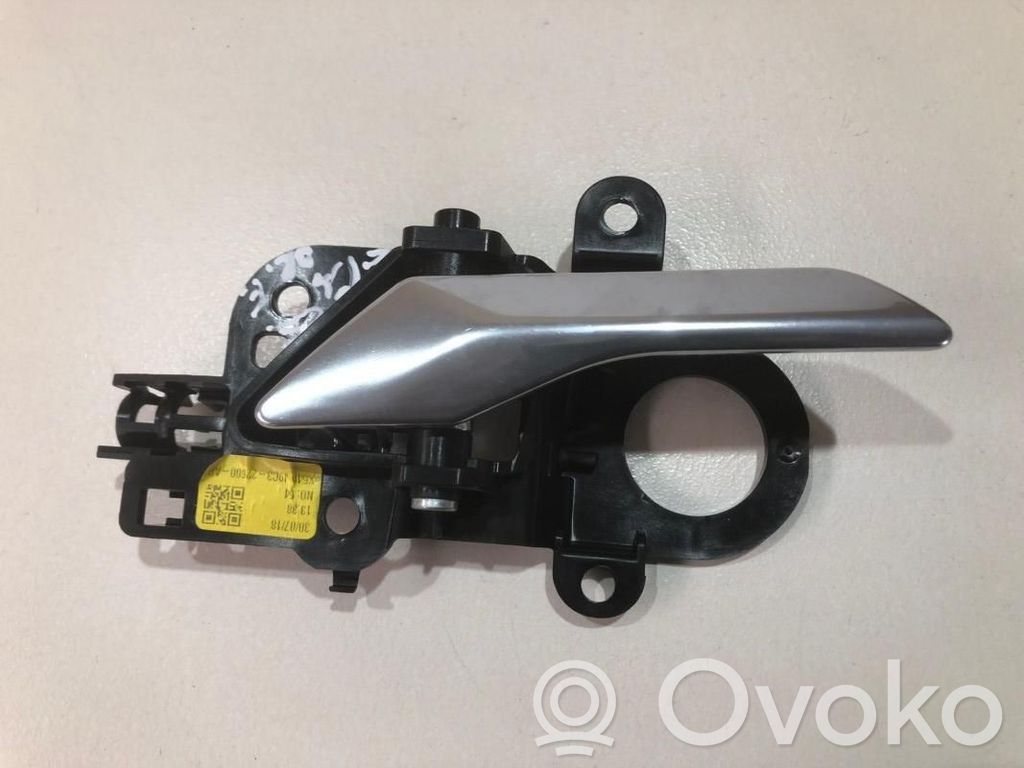 Jaguar E-Pace Manecilla externa puerta delantera 