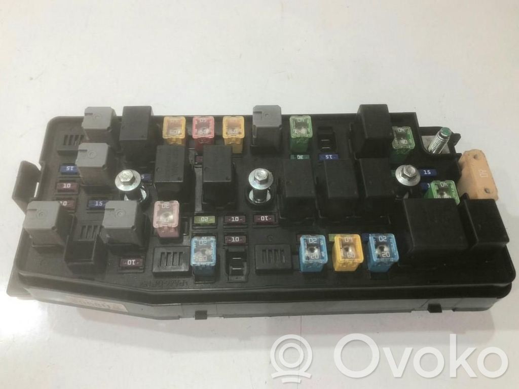 Opel Antara Fuse module 