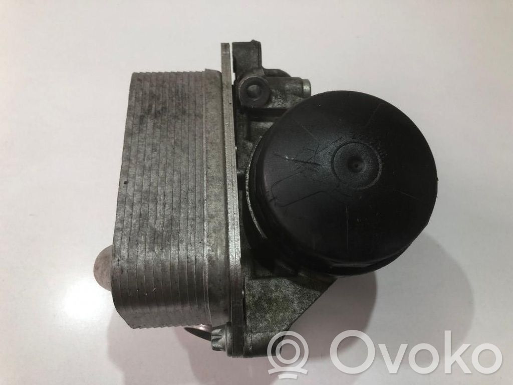 BMW 3 E90 E91 Vaihteistoöljyn jäähdytin (käytetyt) 