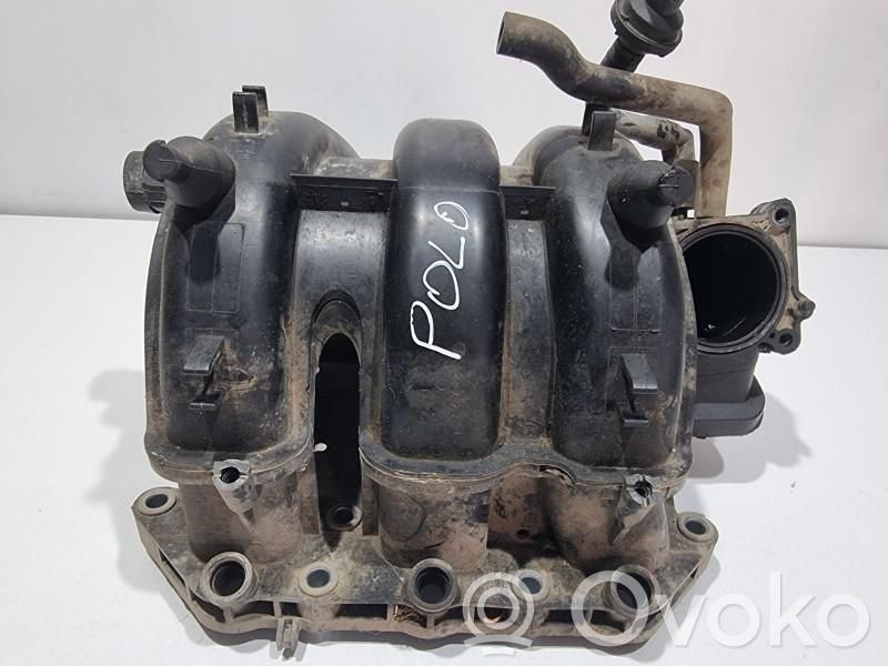 Volkswagen Polo V 6R Colector de admisión 
