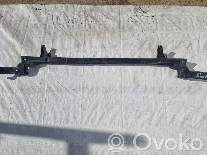 Front bumper mounting bracket   3D5807864C