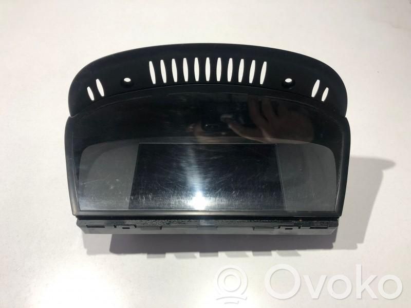 Head up display screen   9151976,9151977