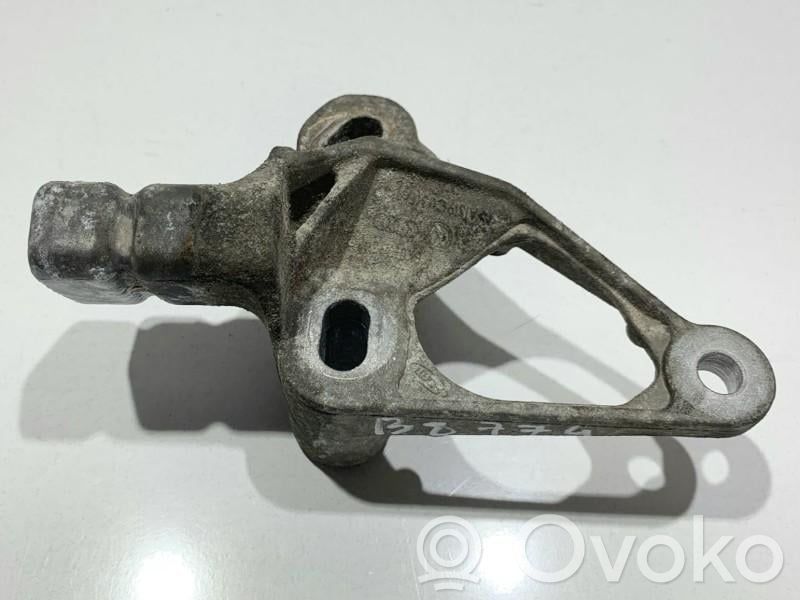 Engine mounting bracket   8K0199343C,8K0199339D