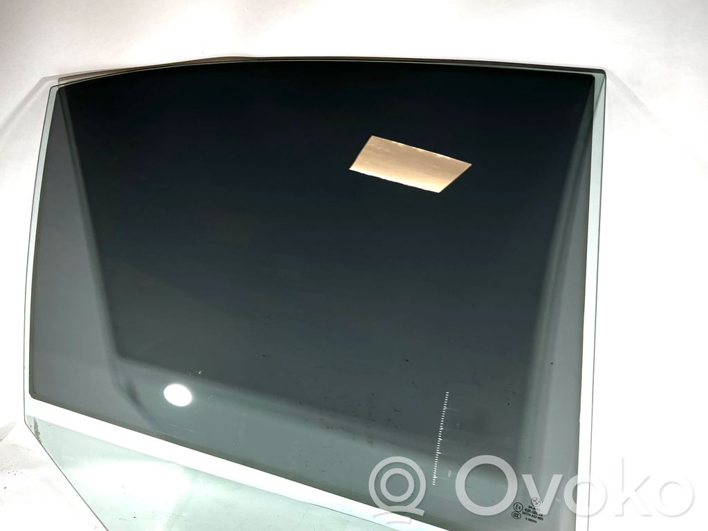 BMW 5 E60 E61 Listón embellecedor de la ventana de la puerta trasera 