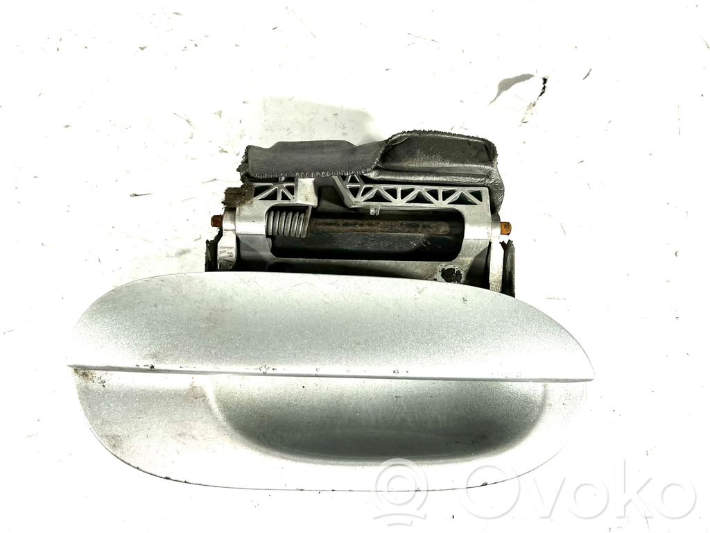 BMW 5 E39 Manecilla externa puerta delantera 
