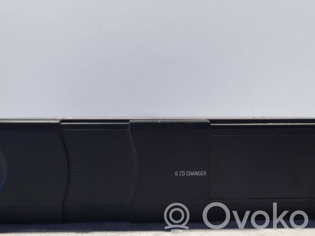 BMW 5 E39 CD/DVD changer 