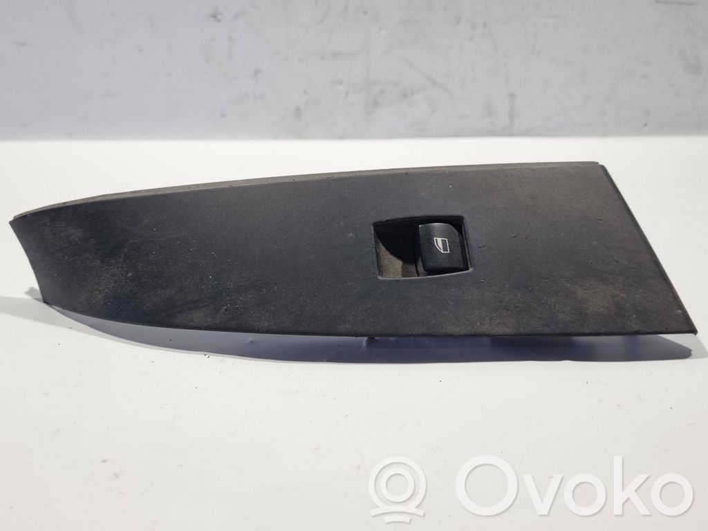 Electric window control switch   15979804,6922244