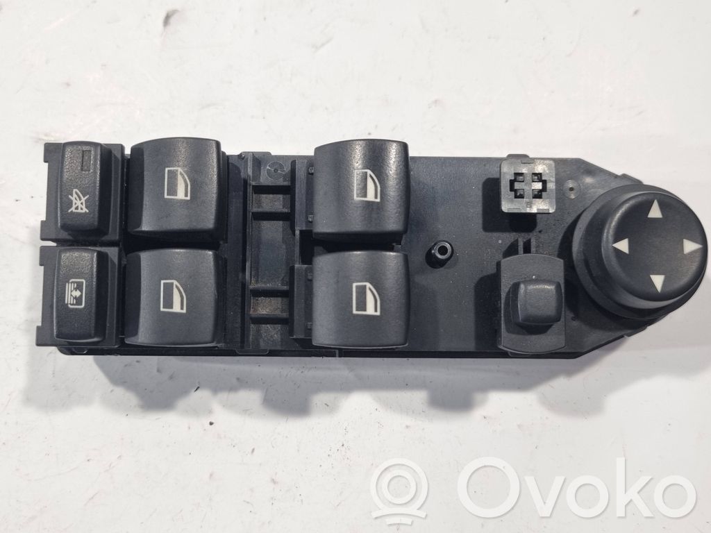 BMW 5 E60 E61 Elektrisko logu slēdzis 