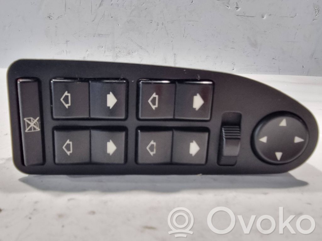 BMW 5 E39 Quarter vent window switch 