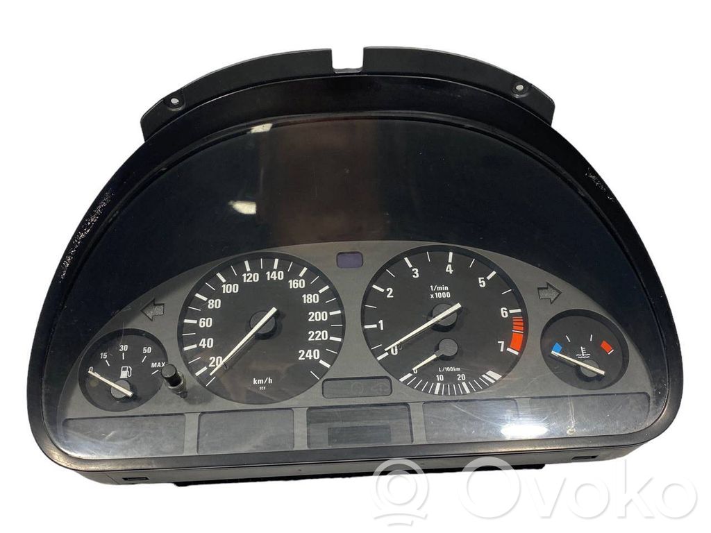 BMW 5 E39 Geschwindigkeitsmesser Cockpit 