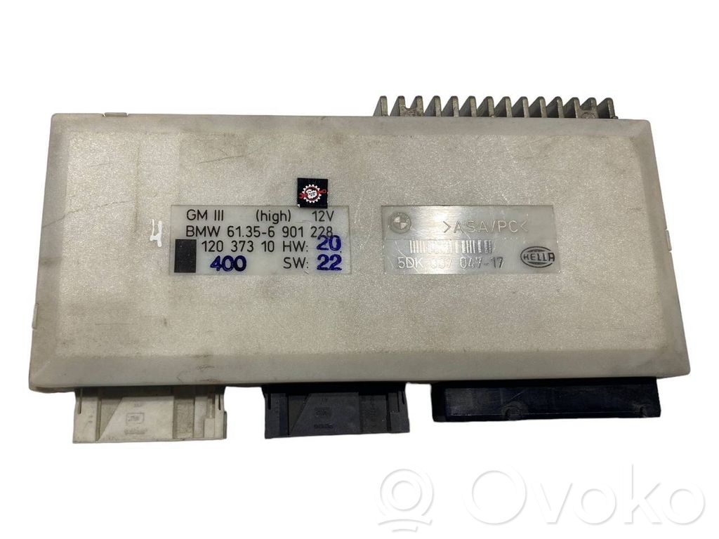 BMW 5 E39 Komforto modulis 