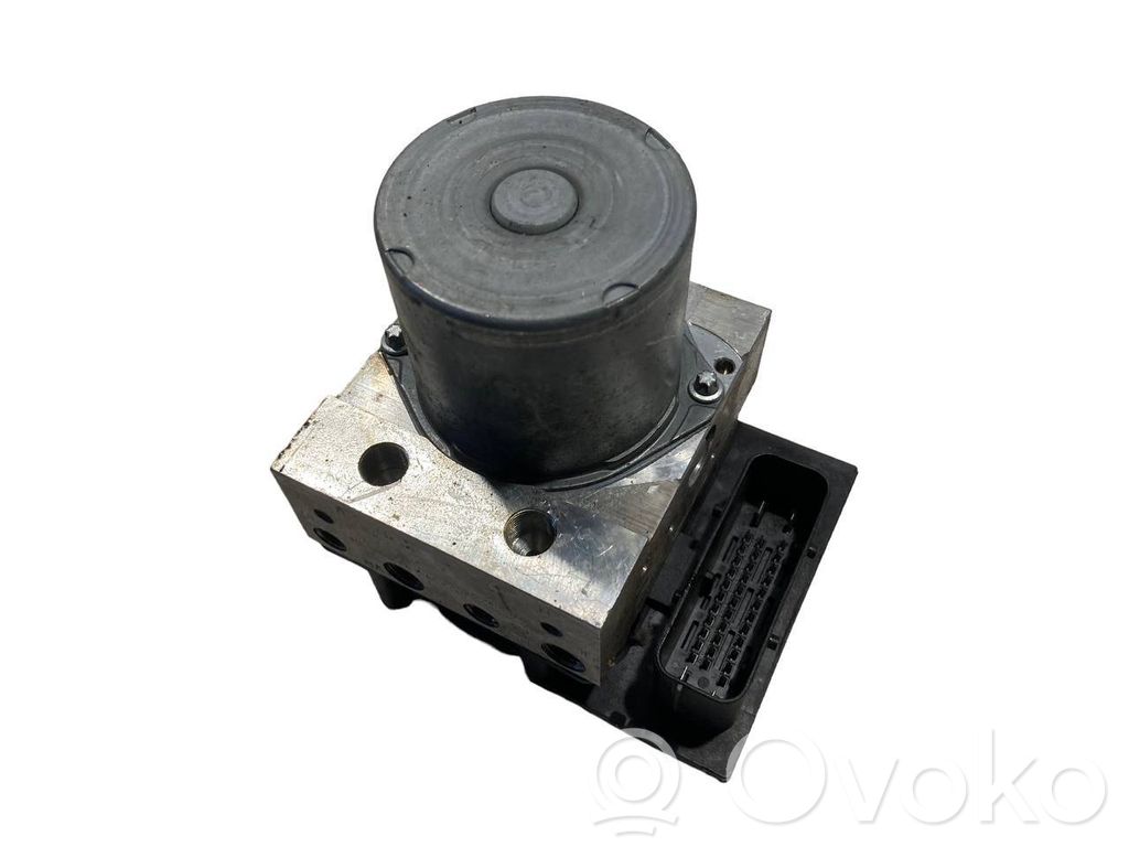 BMW X3 E83 ABS Pump 