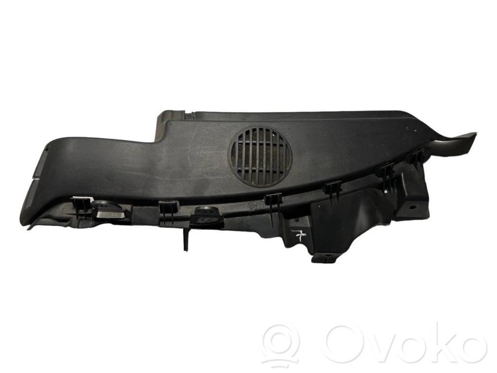 BMW 1 E81 E87 Garsiakalbis (-iai) galinėje palangėje 