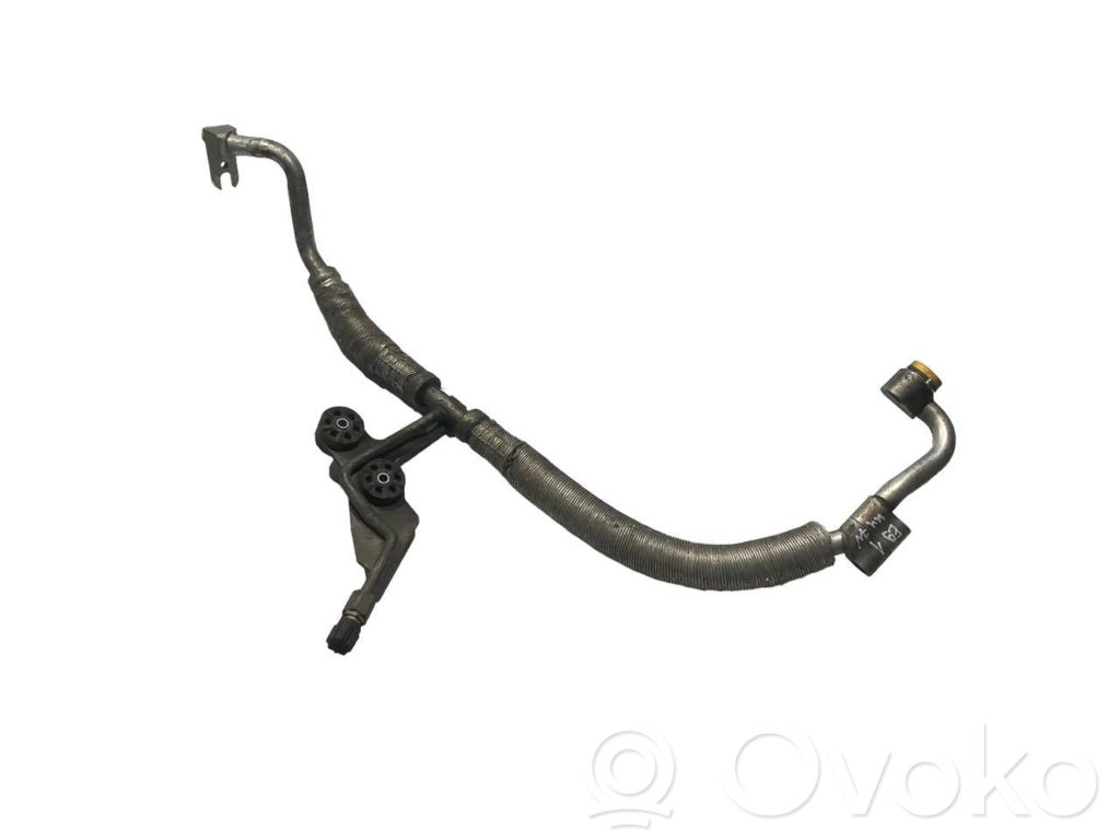 BMW 5 E60 E61 Ilmastointilaitteen putki (A/C) 