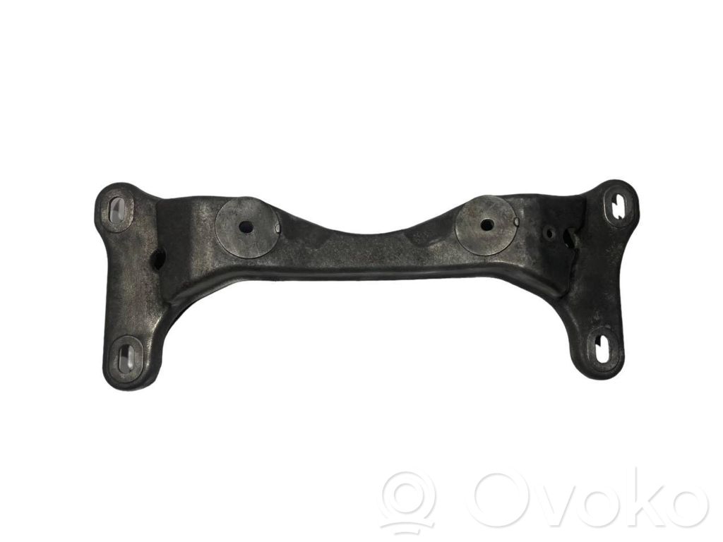 BMW 3 E90 E91 Gearbox mounting bracket 