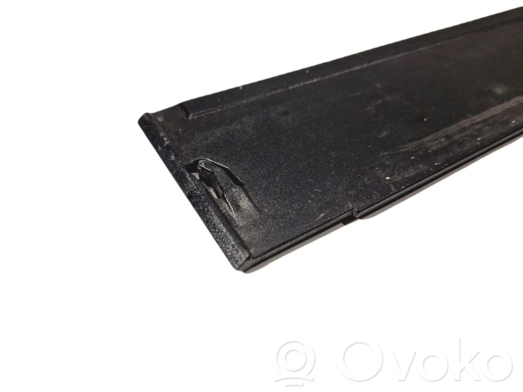 BMW 3 E46 Tailgate/boot cover trim set 
