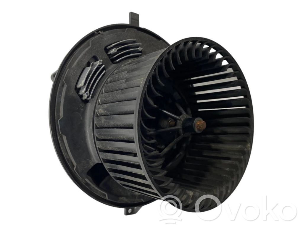Heater fan/blower   6933664,64116933664,64116933664,64119144201,64119227671,9144201,9227671