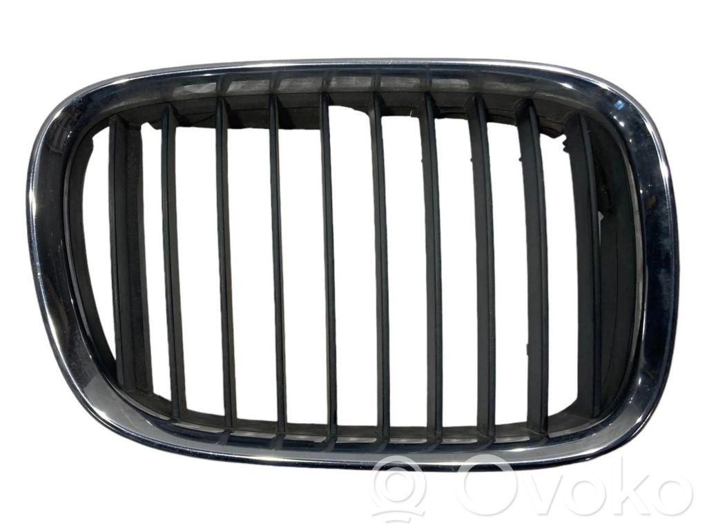 BMW 5 E39 Front grill 