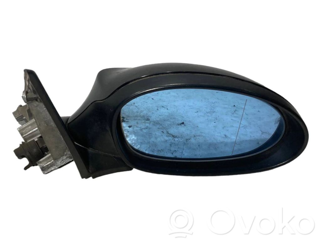 Front door electric wing mirror   E1010803