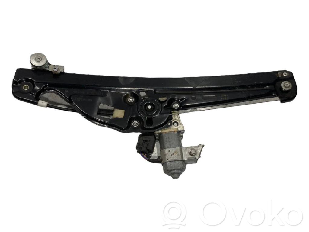 Regulador de puerta trasera con motor   7075674,7034388,6922320,00661802,00661902,51357184746,7184746