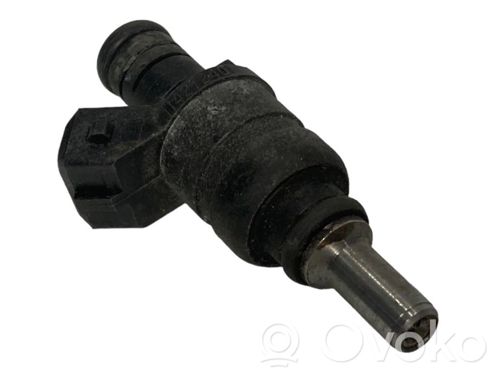 Fuel injector   1427240